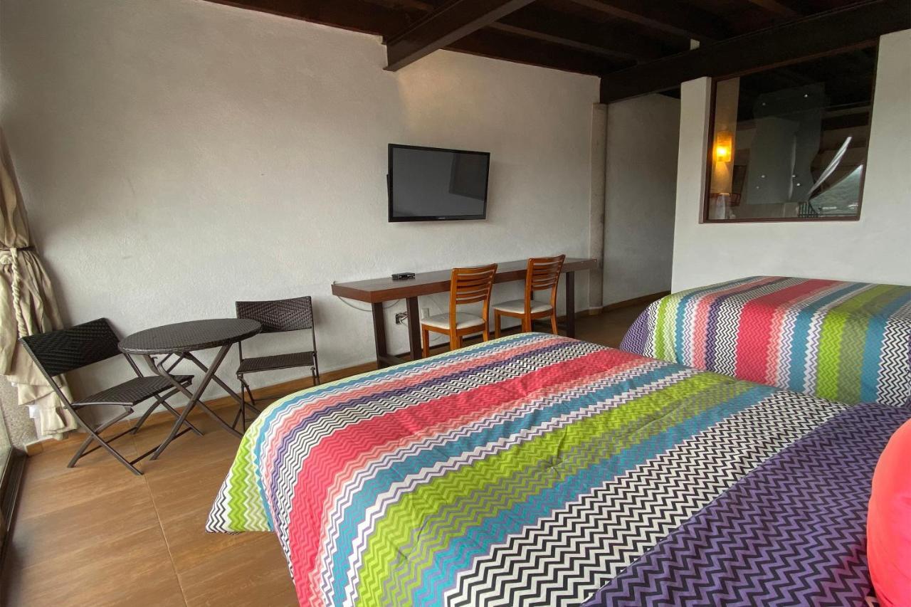 Hotel Santa Rosa Valle de Bravo Extérieur photo
