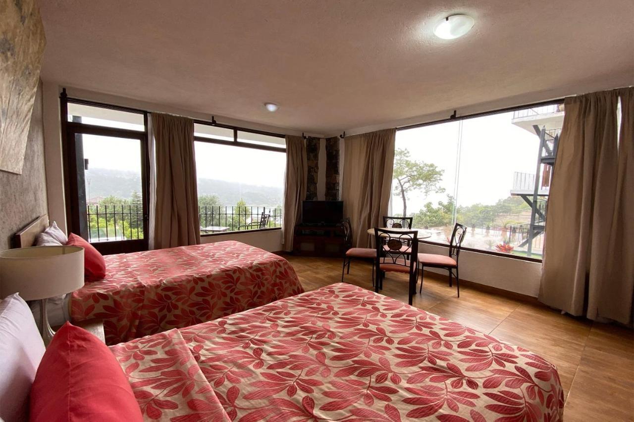 Hotel Santa Rosa Valle de Bravo Extérieur photo