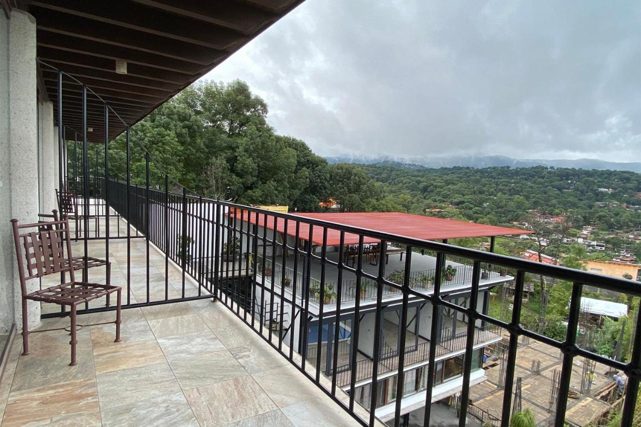 Hotel Santa Rosa Valle de Bravo Extérieur photo