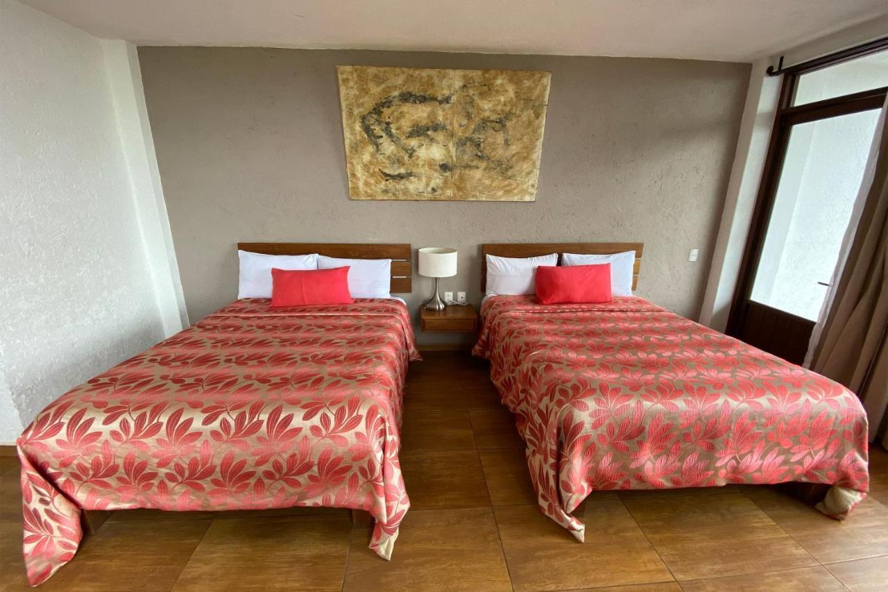 Hotel Santa Rosa Valle de Bravo Extérieur photo