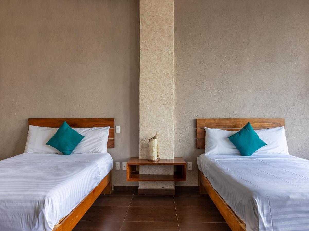 Hotel Santa Rosa Valle de Bravo Extérieur photo