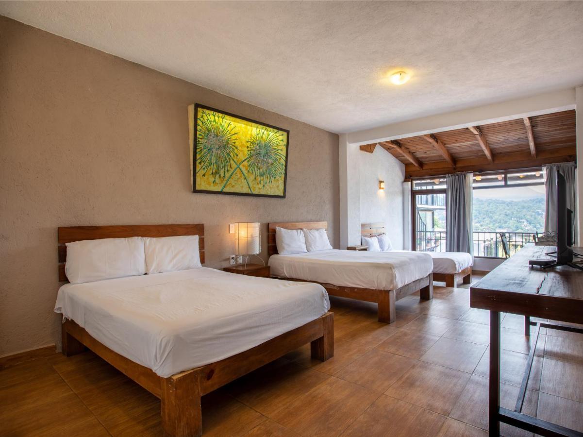 Hotel Santa Rosa Valle de Bravo Extérieur photo