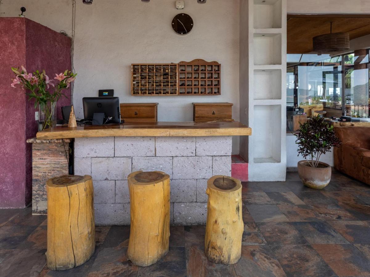Hotel Santa Rosa Valle de Bravo Extérieur photo